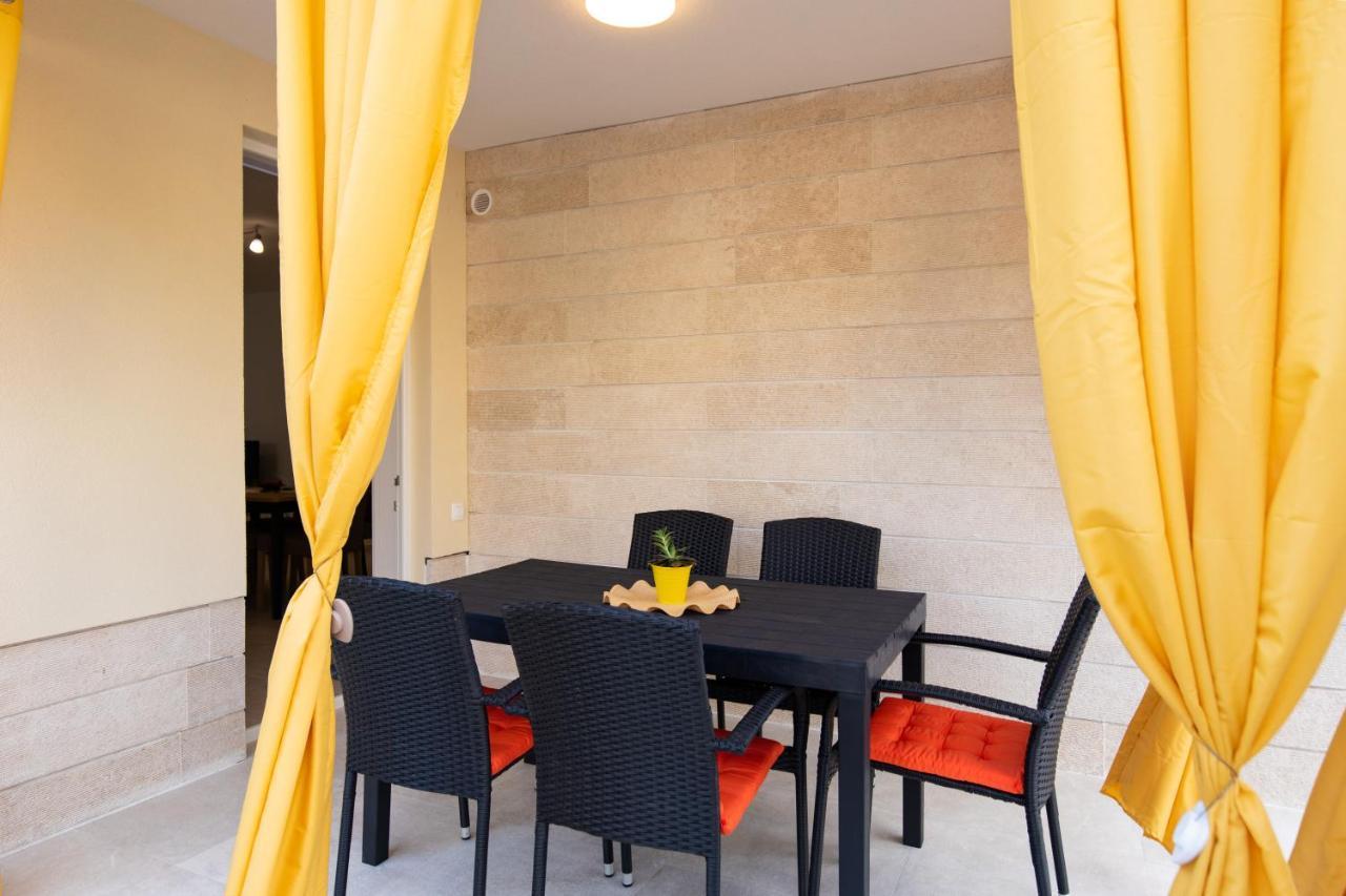 Apartman Ivona U Prizemlju 马林斯卡 外观 照片